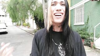SHE WAS SO HORNY THAT I CUMMED IN HER MOUTH - HOT HEADRED EGIRL