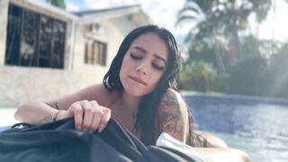 Fucking in the Pool - MeganRay7