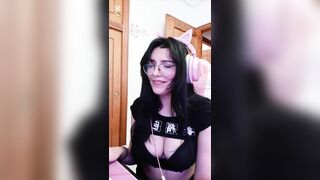 Emo/goth Egirl Erniedrigt Dich Cuckold