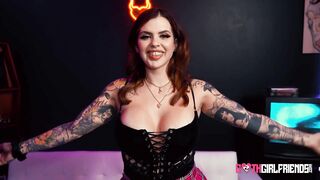 Goth Keisha Grey makes all Men Fall for Seductress Body