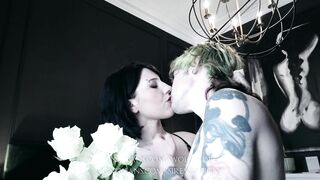 Curvy Emo Teen Gets her Pussy Creampied by Dominant Boyfriend in Goth Mansion