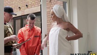 MATURE4K. Rough Sex with a Big-titted MILF Neighbour to Steal her Diamonds