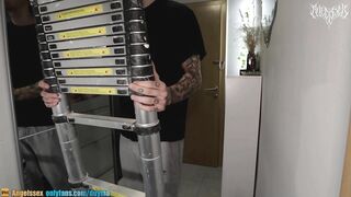 Home alone Fucking the Handyman / Angelssex