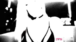 Badass Girlfriend Ashley Alexander Sucks Dick for Sex