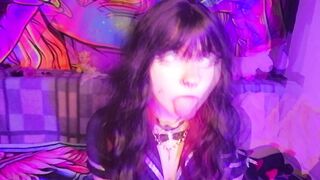 M3treSluggy, Alternative Girl, my Neighbor comes to Destroy my two Holes