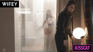 Birthday Gift for Cuck Husband: Hot Wifey Fucks Handyman in Hotel in Front Hubby Holds Hand and Hair