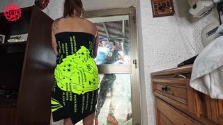 Il Corriere e La Casalinga Arrapata (cuckold)
