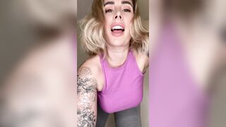 Yoga Pants Big Ass Tease Twerk while you Jerk off to my Bare Ass