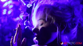 Kitty Quinn Smokes her Night away in Smoked out Blondie