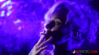 Kitty Quinn Smokes her Night away in Smoked out Blondie