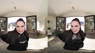 Curvy Domino Babe in Latex Bella Blu wants to Celebrate Anniversary in BDSM Style
