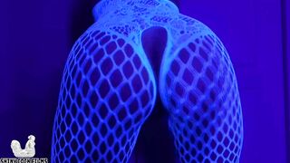 MILF Twerking Tease: Big Booty Bouncing - Jane Cane