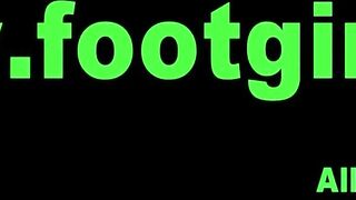 Lick my Yfeet