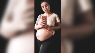 REAL Pregnancy! my Belly is a PUMPKIN!