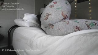 Upclose Creamy Masturbation with Sexy Feet