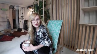 Ersties - 4 Girls Enjoy their first Lesbian Experience together