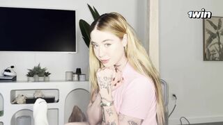 Morning Wood Sucked off by Beautiful Green Eyed Step Sis- Rosie Rider