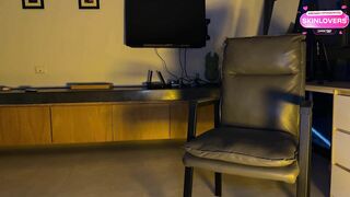 Babysitter Nymphomaniac knows how to Approach a Virgin Bad Boy(18+) with Plot and Conversation