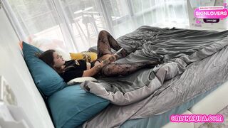 Caught my Stepsister Masturbating and Fucked her Good