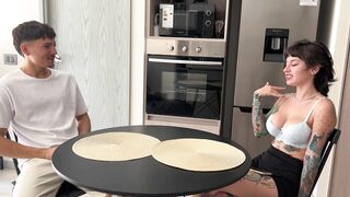 Vecina Queda Fuera De Su Casa y Le Ayudo a que Entre... TODA, Ft. Badvanne (PART 01 of 03)