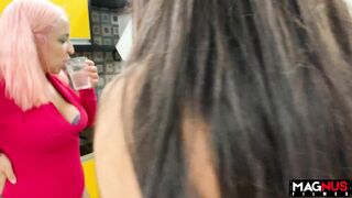 Extreme Squirting Orgasm with two Dicks - Free