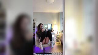 Girl next Door Masturbates for you