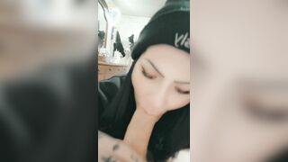 BLOWJOB WITH MOUTHFUL OF CUM