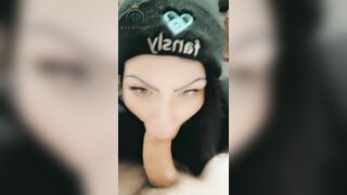 BLOWJOB WITH MOUTHFUL OF CUM