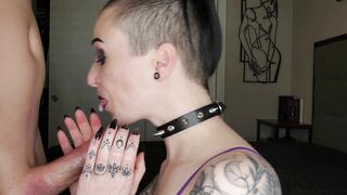 Giving a Sloppy BJ and Swallowing my Reward