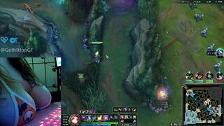 Neeko Support Deepthroats Dildo and Plays with herself in Lane