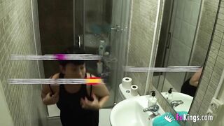 Spectacular Showers by Lara Cruz and their Girlfriends. Watch those Great Bodies!