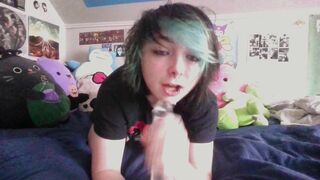 Slutty Goth Teen Woke up Horny
