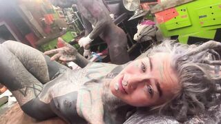 Girl Gets Fucked from Tattoo Artist after the Session in the Studio