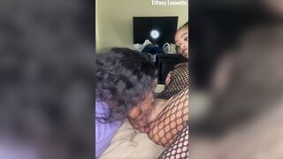 Best Friends Sucks Fat Clit