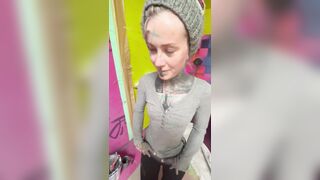 Pige Bliver Kneppet AF Tattoo Artist Efter Sessionen i Studiet