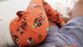 Sharing a Bed with Hot Goth Girl during Business Trip - ApolloShow x Effy Cutie