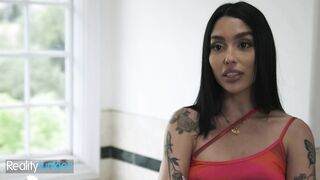 REALITYJUNKIES - Watch how Vanessa Sky will Fuck and Suck her Stepbrother Tyler Cruise's Dick