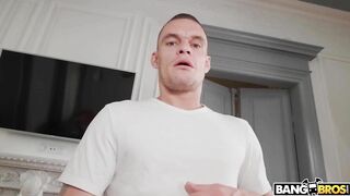 BANGBROS - Sweet Babe Yorgelis Carrillo is Ready for the Massage & Fuck of a Lifetime by Max Dior