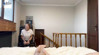 Step-sis Sits on Dick with her Wet Pussy and Takes Cum in her Mouth for a Vacation Trip