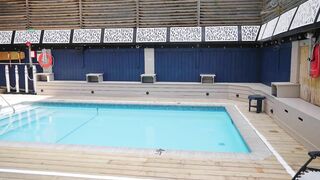 Frankie Kennedy Tours Oasis Aqualounge Fully Nude