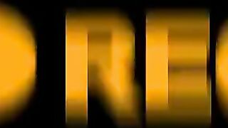 کنار شوهرم شروع کردم به پورن دیدن و جق زدن بخش اول Iranian Hotwife Watches Porn beside her Husband