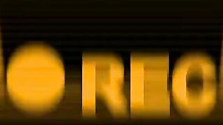 کنار شوهرم شروع کردم به پورن دیدن و جق زدن بخش اول Iranian Hotwife Watches Porn beside her Husband