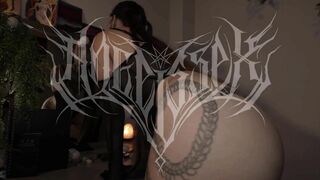 He Painted my Face after Fucking me on my Makeup Table / Angelssex