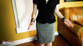 Alternative Hottie Marci Gets her Clit Vibed to Orgasm!