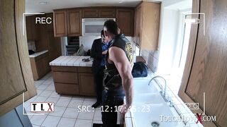 Avi Love - The Sting