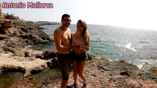 Horny Spanish Amateur Couple Persuades me to have a Threesome in Public - Mancheguitos