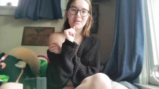 Shaking orgasm + smoke sesh - IzzyHellbourne