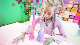 Phreak. Dildo Unboxing - Anuskatzz Unbox 2 Xl Toys From Phreak And Will Use Them For Z-filmz and Dirty Dreaz soon SFW ink