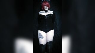 Thick redhead demon in your dream