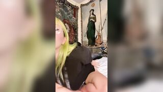 BigTittyGothEgg Dick Size 101